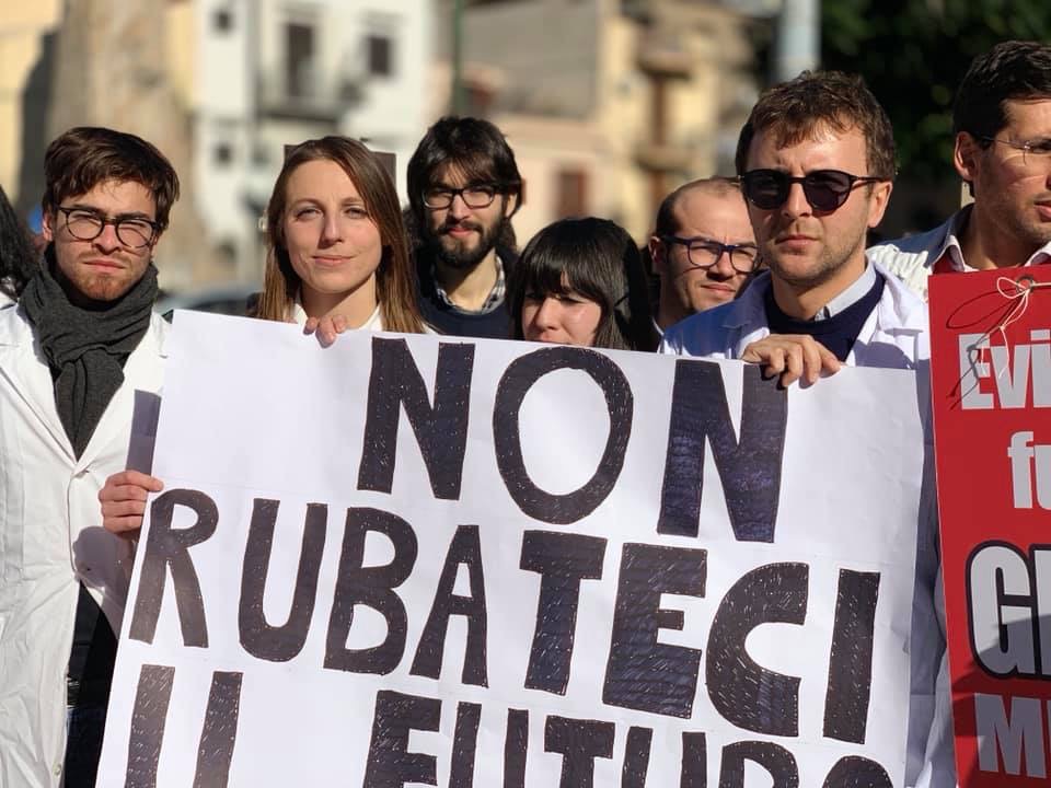Personale medico sostituto, a Palermo la protesta contro il decreto assessoriale