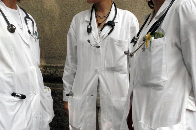 Entro il 2021 in pensione oltre 23mila medici: sindacati lanciano l’allarme