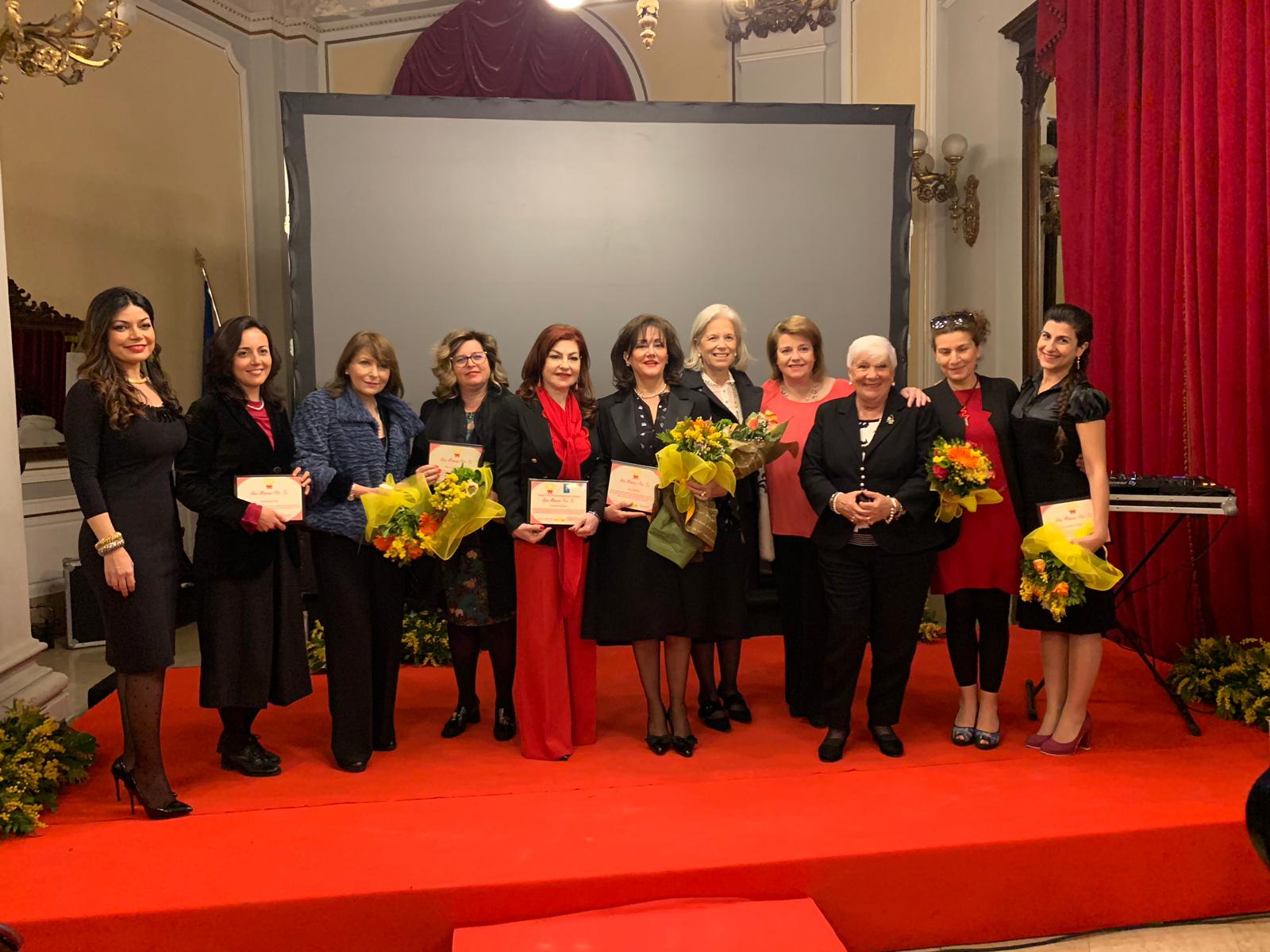 “Una mimosa per te”: premio alla ginecologa Luisa Barbaro e il ricordo di Alessandra Musarra