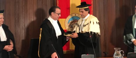 Lo scienziato dell’epatite Michael J. Sofia riceve il Dottorato honoris causa dell’UniMe