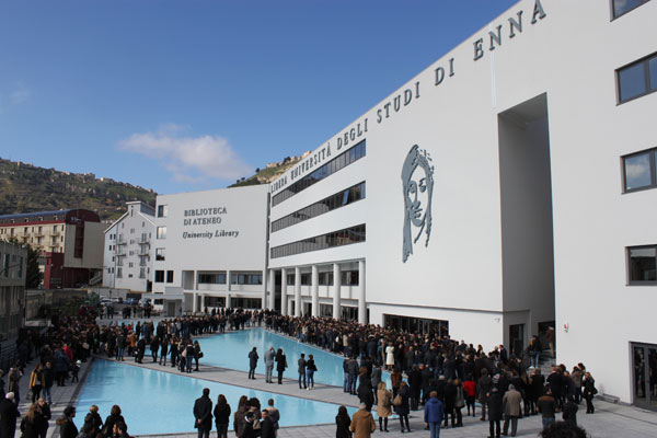 L’Università Kore di Enna pronta ad attivare la quarta facoltà di Medicina in Sicilia