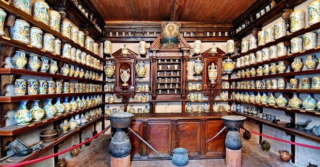 Le quattro farmacie storiche da scoprire in Sicilia