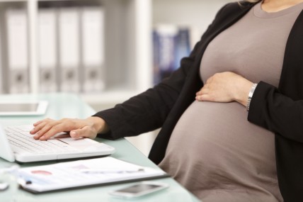 UniMe, istituito Fondo per incentivare l’attività di Ricerca durante la maternità e azioni per evitare discriminazioni di genere