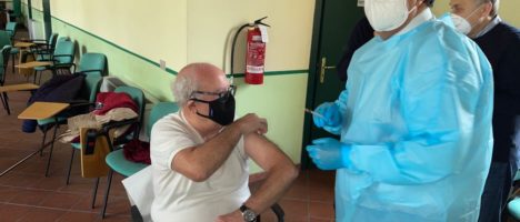 Vaccini dell’Ordine dei medici e odontoiatri di Messina all’ex Mandalari: “buona la prima”