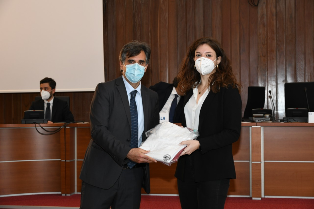 Consegnati i camici agli specializzandi di Medicina