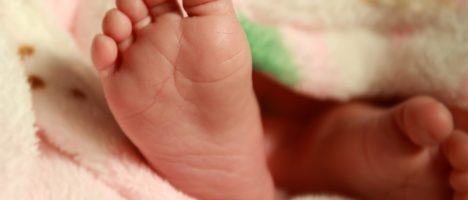 Il neonato – Le sue sensazioni e l’inizio delle relazioni