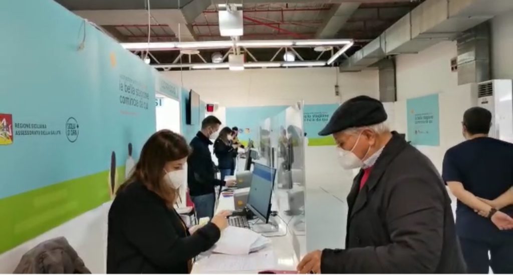 Vaccini alla Fiera di Messina: conferma del successo dell’Open Weekend