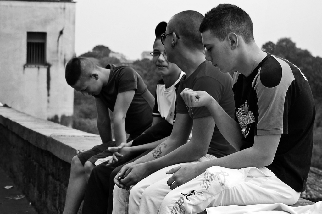 Giovani protagonisti di drammi utilizzati per riempire il vuoto delle testate