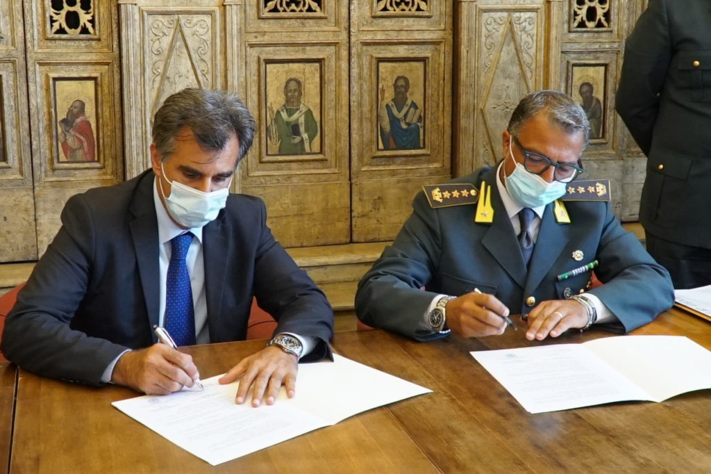 Siglato protocollo d’intesa con il Comando Provinciale della Guardia di Finanza di Messina in materia di appalti pubblici e di contrasto agli illeciti in materia di corruzione e illegalità nella PA