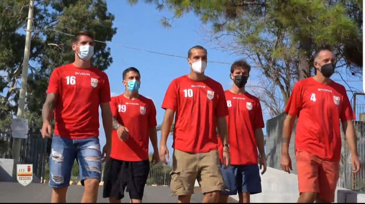 Sport Vax: Acr Messina tra le prime società di calcio in Italia a partecipare attivamente alla promozione della campagna vaccinale. Team manager e giocatori dell’Acr Messina lanciano con l’ Ufficio commissariale un video coinvolgente pro vaccinazione