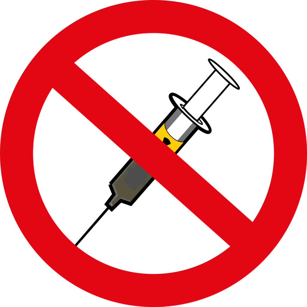 In Italia sospesi dagli Ordini professionali 644 medici scoperti no vax. Circa 1500 i non vaccinati, lo 0,3%