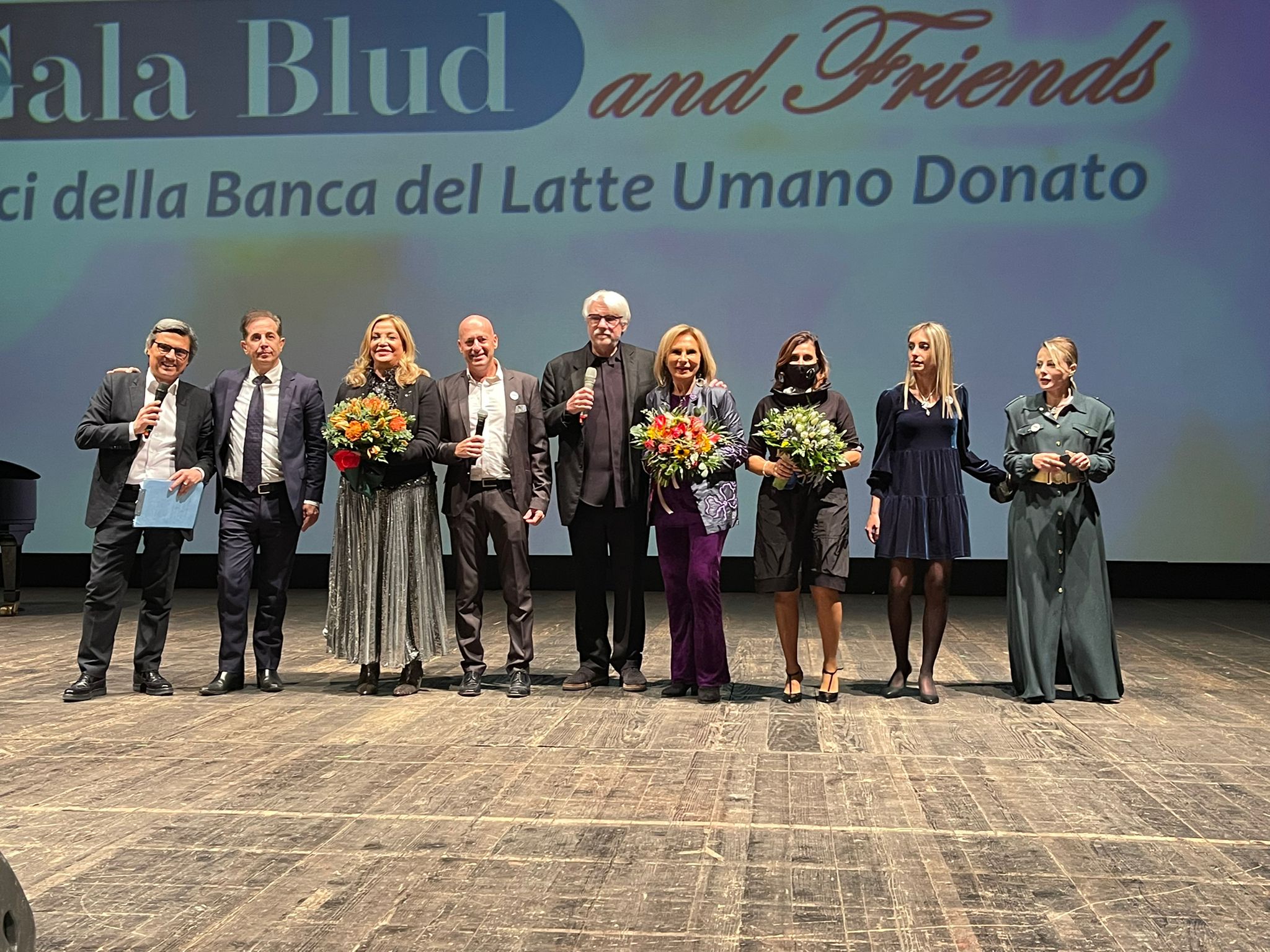 Da Messina l’appello di Simona Izzo alle mamme italiane: “Donate il latte materno”