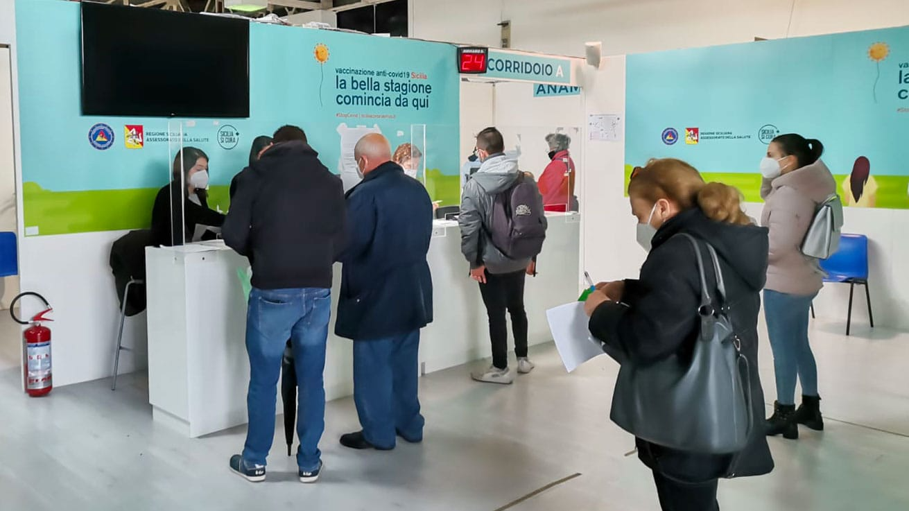 Super green pass: Commissario Covid 19 Messina, “soddisfatti per molte prime vaccinazioni”