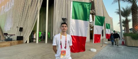 EXPO Dubai: il padiglione Italia “parla” messinese. Intervista alla giovane guida Carlo D’Amore