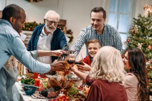 A Natale i bambini possono brindare con lo spumante?