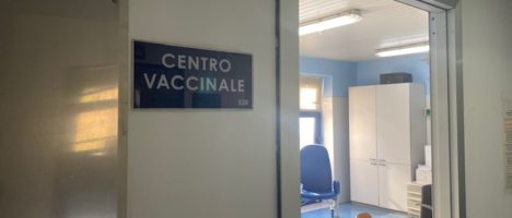 “VaccinarSì ”: L’unicità del centro vaccinale dell’AOU “G. Martino”