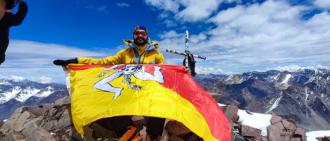 Il siciliano Nunzio Bruno in Argentina scala la vetta del vulcano più alto del mondo: “Missione compiuta ma ho rischiato tanto”