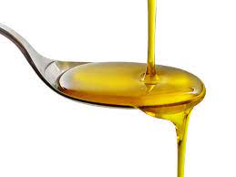 Salute, assunzione di olio d’oliva riduce glicemia e massa corporea