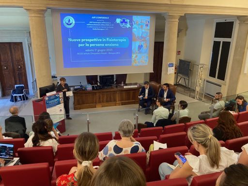 Fisioterapia per anziani e intelligenza artificiale, nuove opportunità per invecchiamento sano e attivo