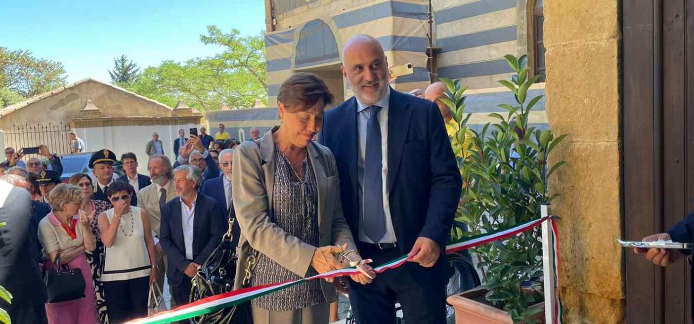 Sanità, l’assessore Volo inaugura la Casa di comunità di Caltanissetta: è la seconda in Sicilia