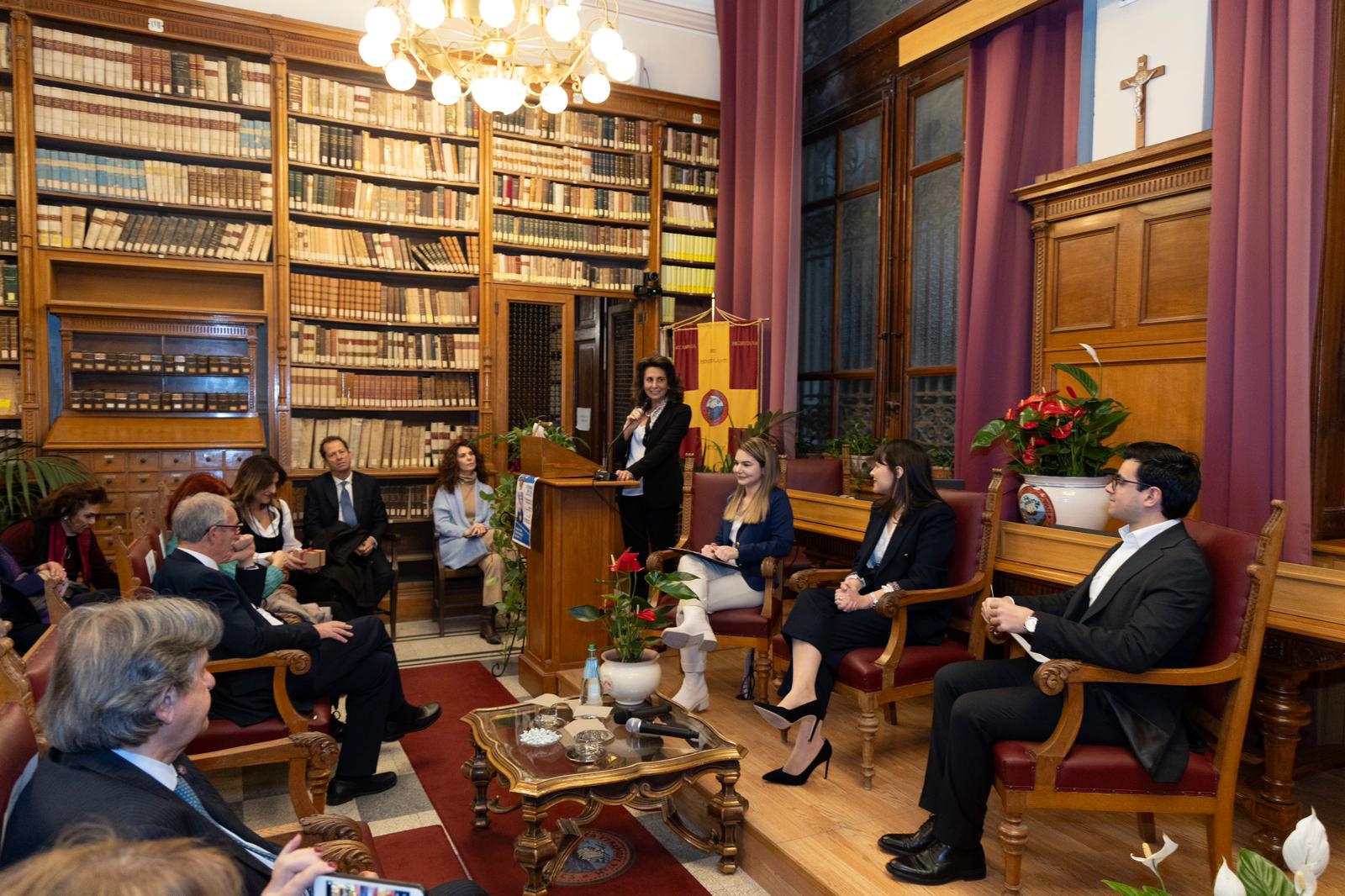 “Una piccola formalità”, presentato all’UniMe l’ultimo romanzo della scrittrice Alessia Gazzola