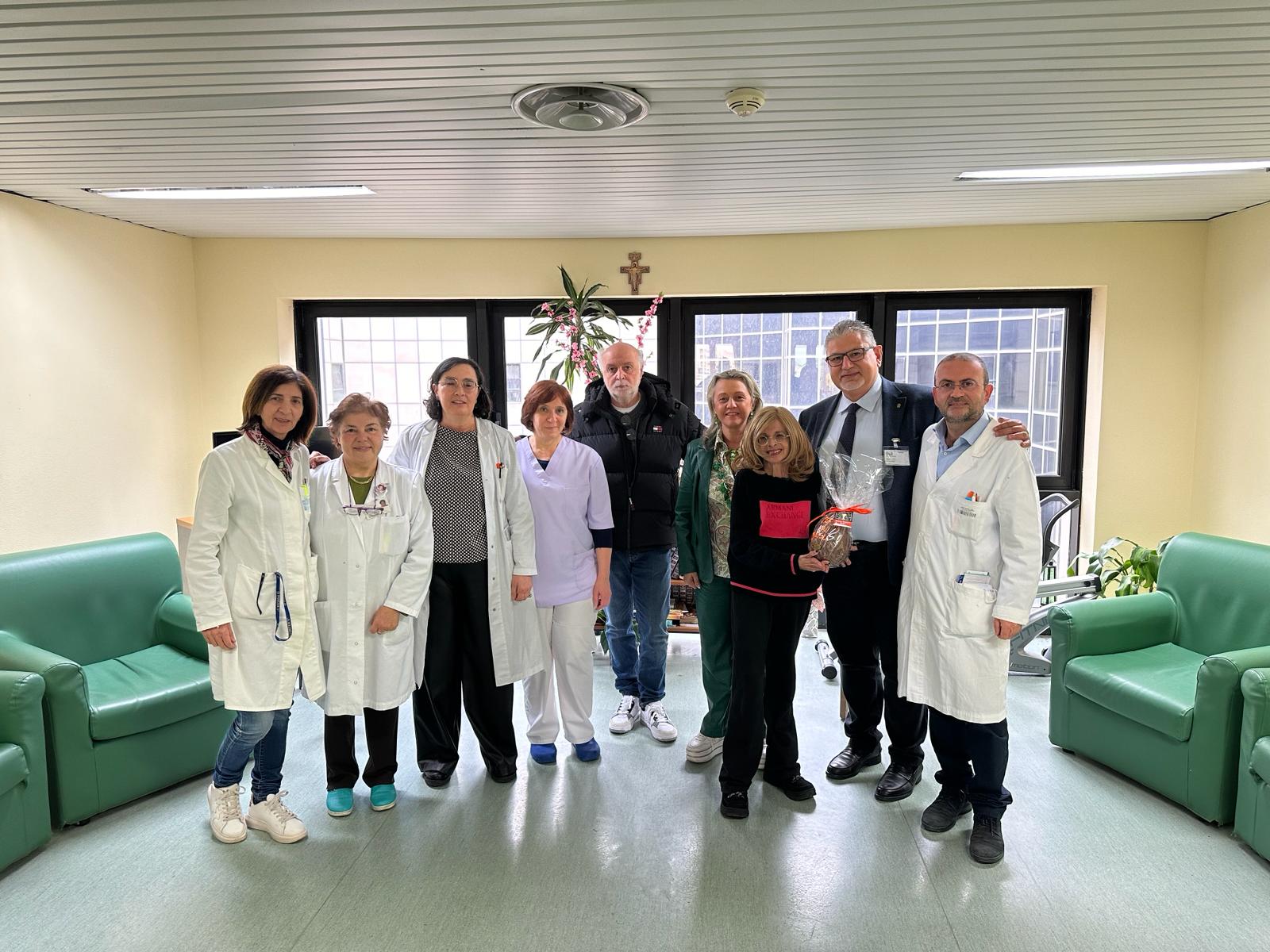 Rotary Club Stretto di Messina: Donate uova di Terra di Gesù ai pazienti dell’hospice di Papardo