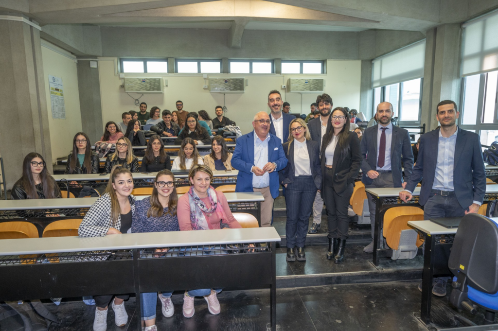 In Italia 311 miliardi di crediti NPL, all’UniMe gli studenti incontrano gli esperti di FD