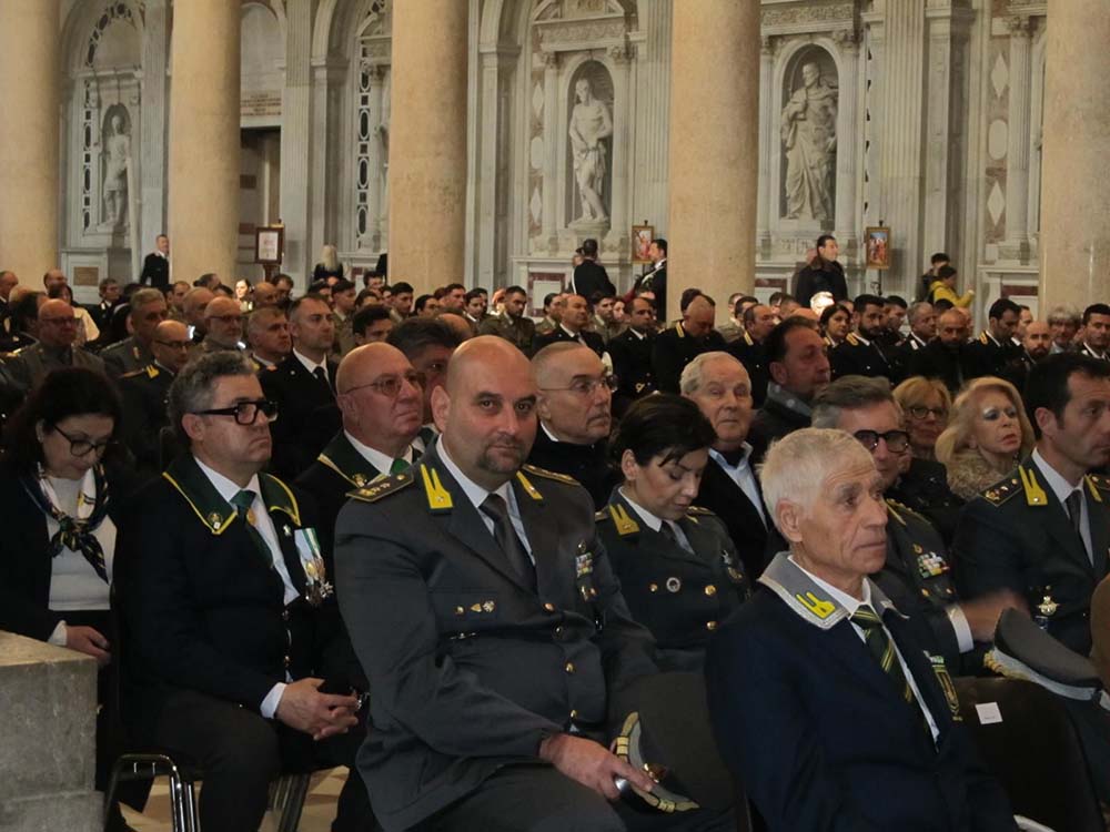 Messina: precetto pasquale delle forze armate