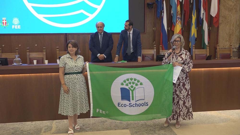 Certificazioni internazionali Eco – Schools: Verona Trento – Majorana premiato con bandiera verde Comune
