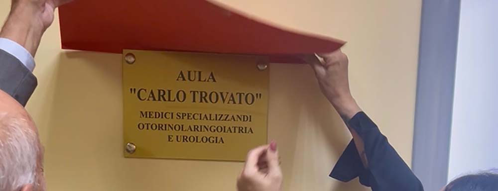 Otorinolaringoiatria AOU G. Martino Messina: Un’aula del rinnovato reparto intitolata al Dott. Carlo Trovato