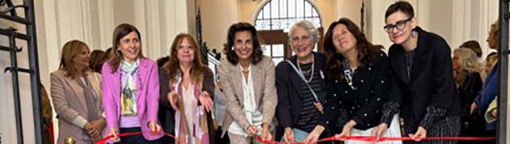 Atrio del Rettorato, inaugurata la mostra “Il voto delle donne. La storia di un diritto raccontata dai francobolli”