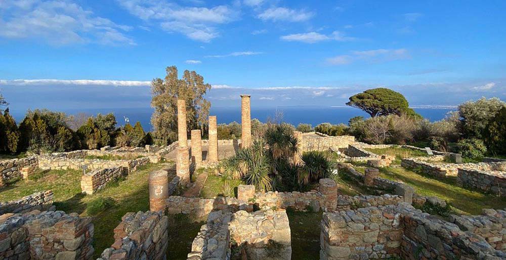Da Tindari ad Abakainon per riflettere su itinerari archeologici e sviluppo locale