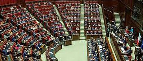 Formazione degli psico-oncologi e PDTA per il tumore al seno metastatico: la Camera accoglie due nuovi Ordini del Giorno. La Politica prosegue il suo impegno per i bisogni dei pazienti oncologici