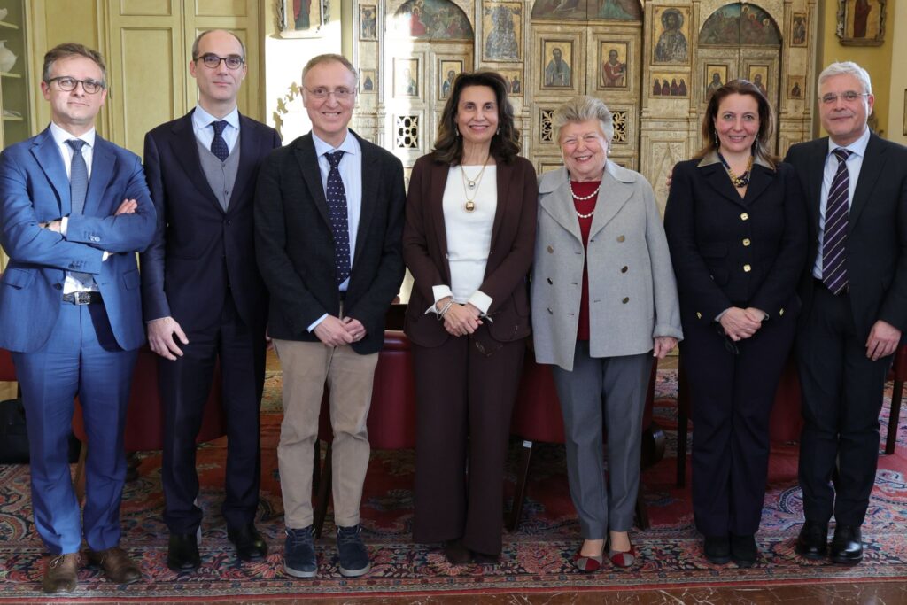 Corsi di laurea in Medicina e Chirurgia, accolte le richieste degli studenti e siglata convenzione per tirocini professionalizzanti presso istituti di cura privati convenzionati