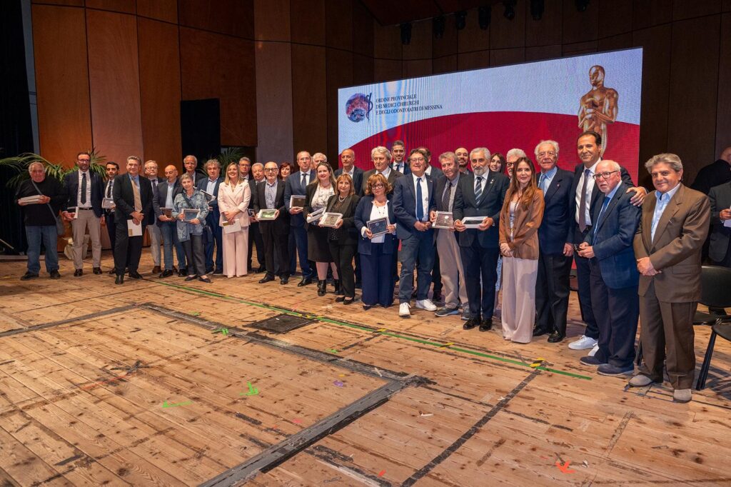 Festa del Medico, targhe ai 30 candidati segnalati dai pazienti. Vince Giuseppe Navarra
