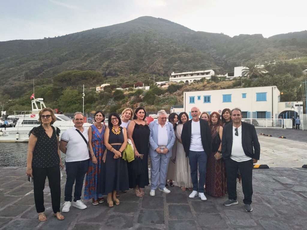 Marefestival Salina: con il Villaggio della Salute l’Asp è stata protagonista a Malfa. Presenti anche il motorhome e gli esponenti di tutte le linee del Programma nazionale Equità nella Salute (Pnes). Infine, due focus con i dirigenti e le dietiste dell’azienda sanitaria provinciale