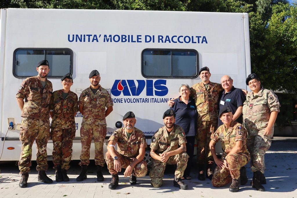 L’ESERCITO DONA SANGUE A MESSINA